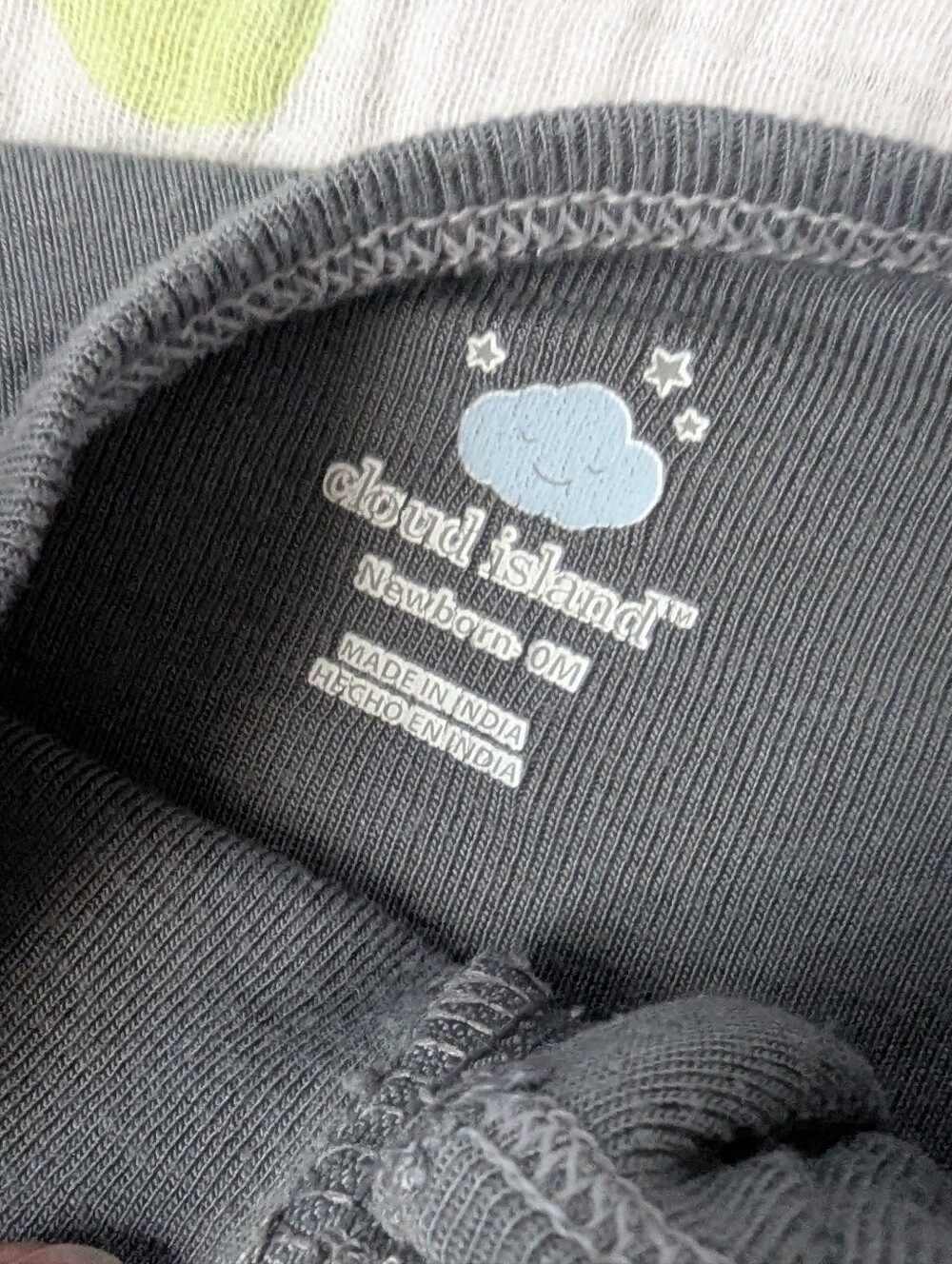 2 Gray Cloud Island Sleepers - Picture 3 of 4